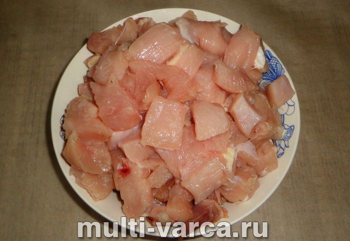 Тушонка з індички в мультиварці