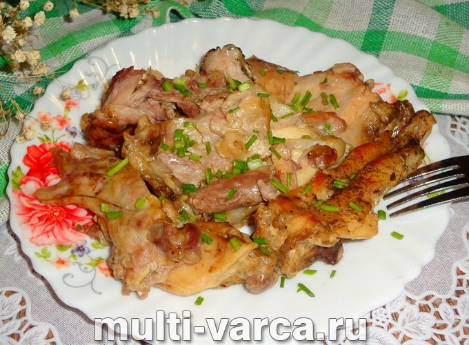 Тушонка з кролика в мультиварці