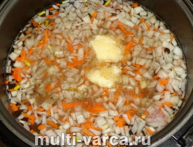 Уха з окуня в мультиварці