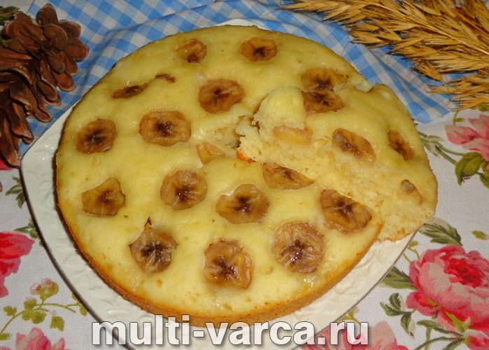 Банановий пиріг на кефірі