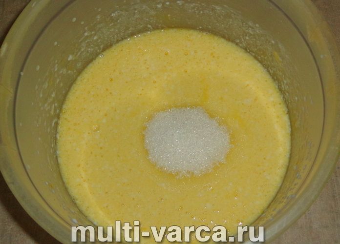 Банановий пиріг на кефірі