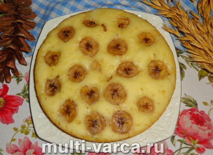 Банановий пиріг на кефірі