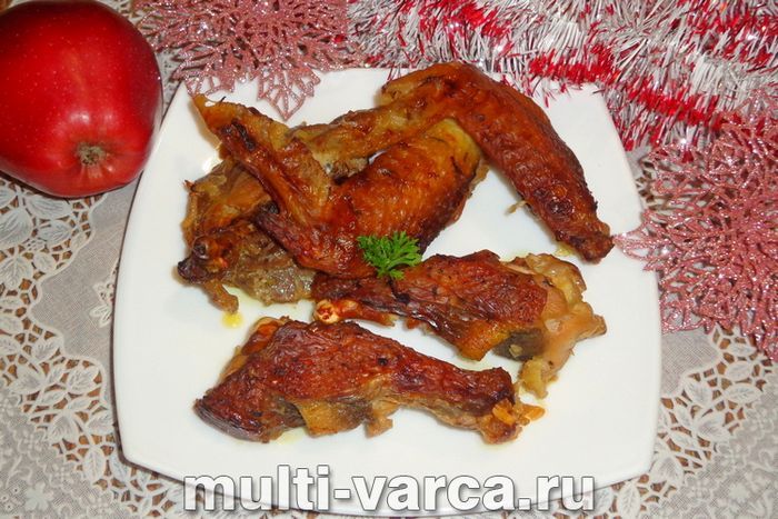 Цесарка в духовці в рукаві