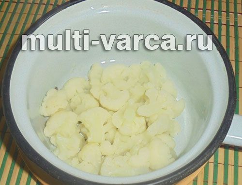 Цвітна капуста з гарбузом і свининою