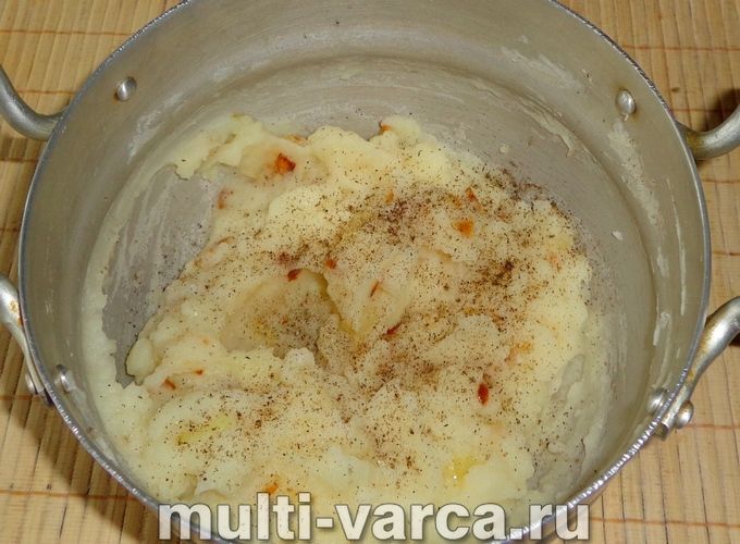 Голубці з картоплею в мультиварці