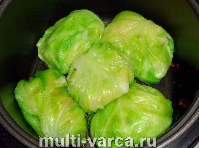 Голубці з картоплею в мультиварці