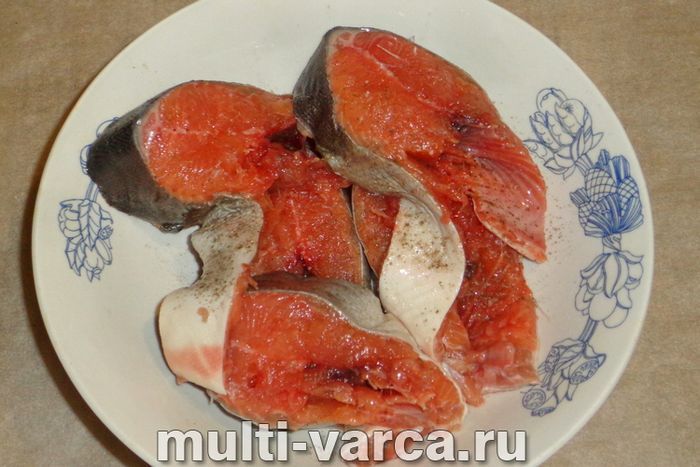 Горбуша з лимоном у мультиварці