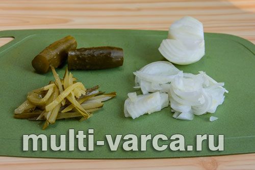 Яловича печінка, тушкована в горщиках в аерогрилі