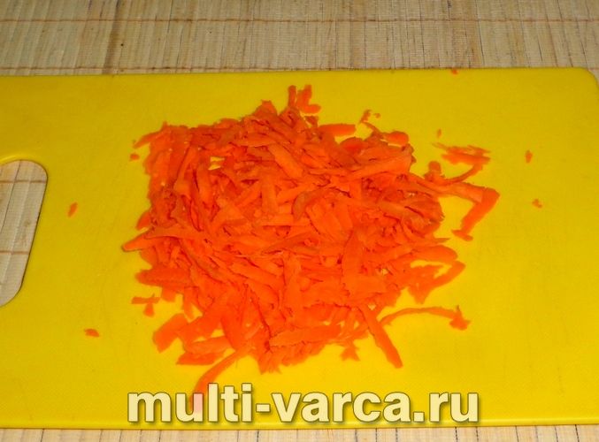 Кабачки з перцем у мультиварці
