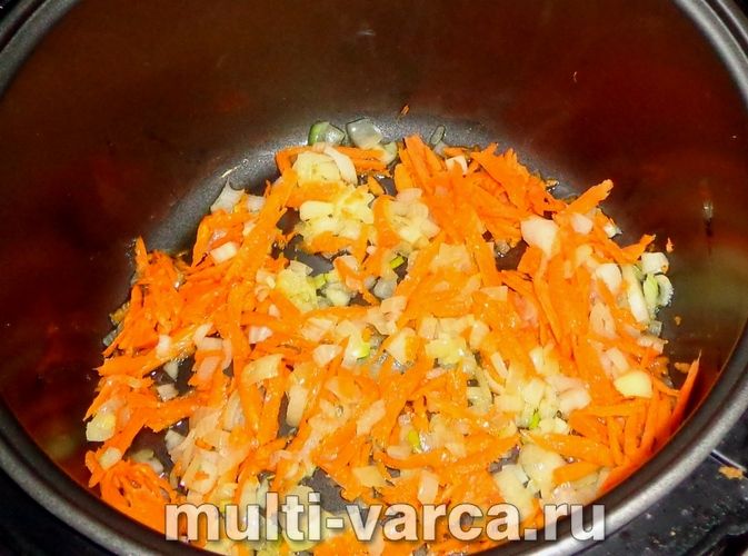 Кабачки з перцем у мультиварці
