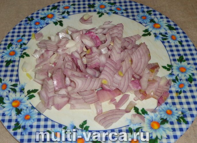 Картопля, фарширована грибами в мультиварці