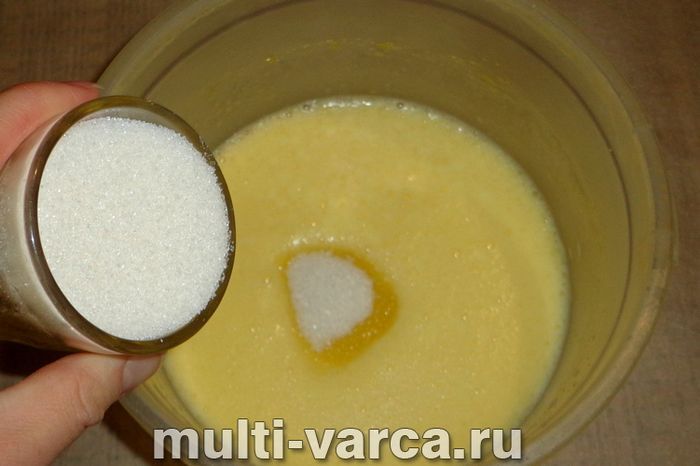 Кавовий пиріг у мультиварці
