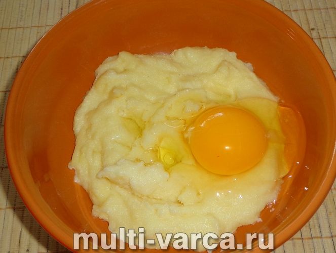Манний пудинг у мультиварці