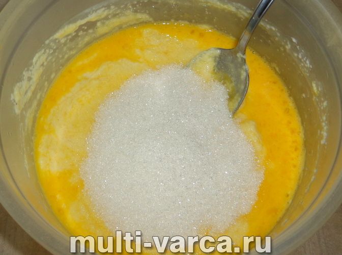 Манник на кисляку в мультиварці