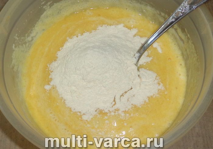 Манник на кисляку в мультиварці