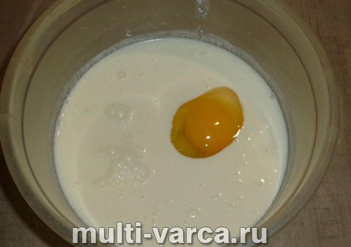 Млинці на кефірі в мультиварці