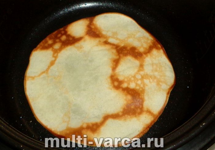 Млинці на кефірі в мультиварці