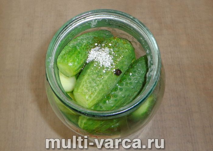 Огірки з лимонною кислотою на зиму