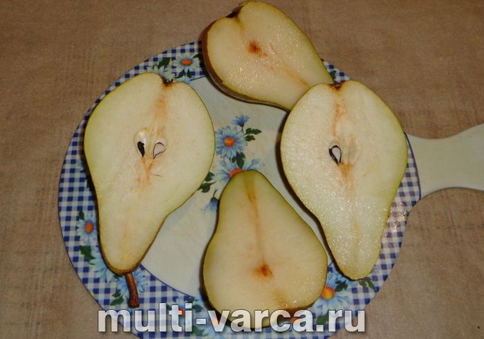 Печені груші в мультиварці