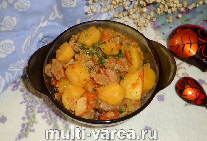 Печеня з капустою в мультиварці