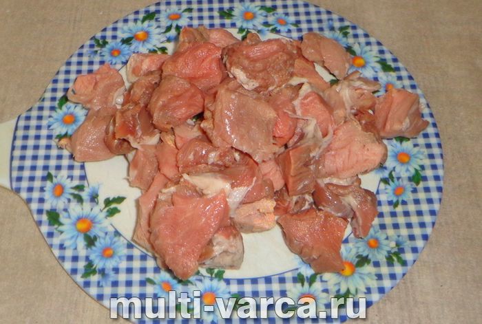 Печеня з капустою в мультиварці
