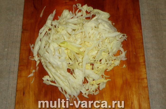 Печеня з капустою в мультиварці