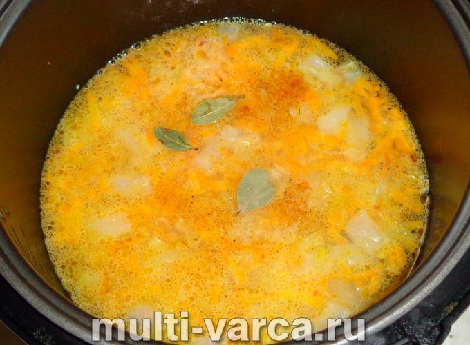 Плов із кальмарами в мультиварці