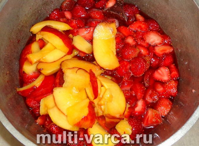 Полуничний джем із нектаринами на зиму