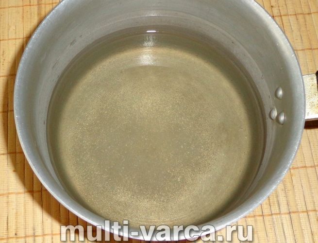 Помідори з морквяним бадиллям на зиму