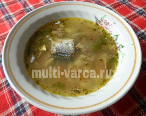 Рибний суп із грибами та вермішеллю в мультиварці