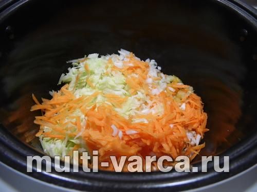 Рис в овочевому соусі з мисливськими ковбасками