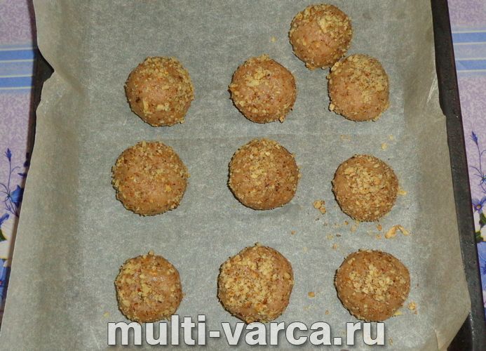 Різдвяне горіхове печиво