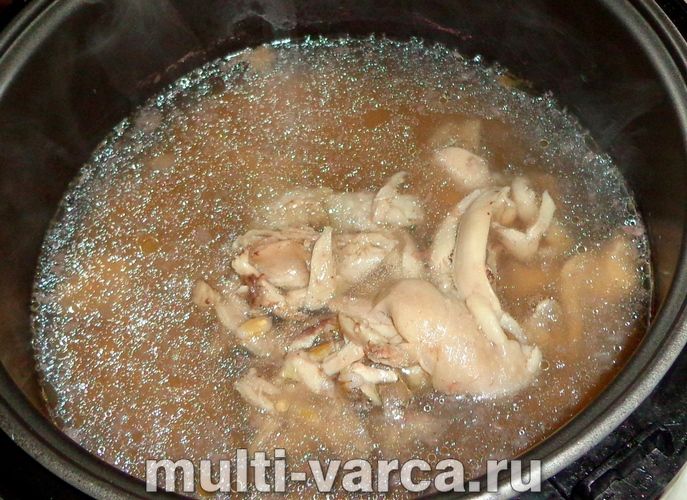 Розсольник із куркою в мультиварці