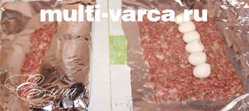 Рулет із фаршу в мультиварці