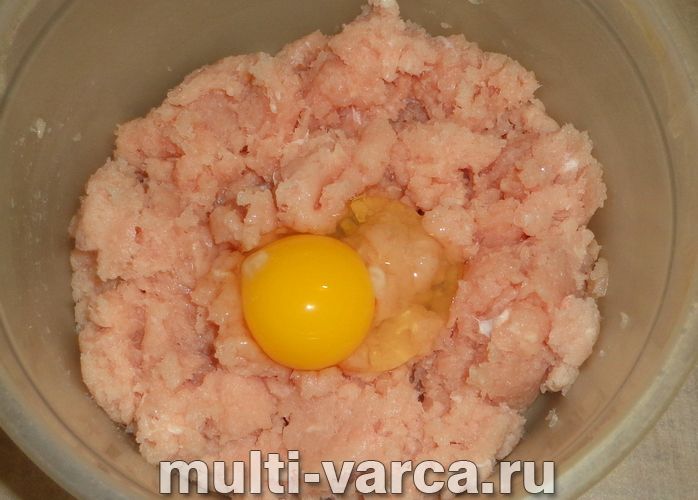 Шинка з індички в мультиварці