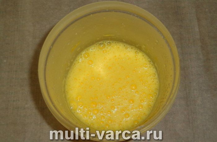 Сирний пиріг з апельсином у мультиварці