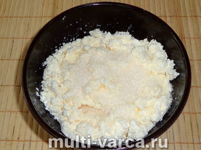 Сирники на пару в мультиварці