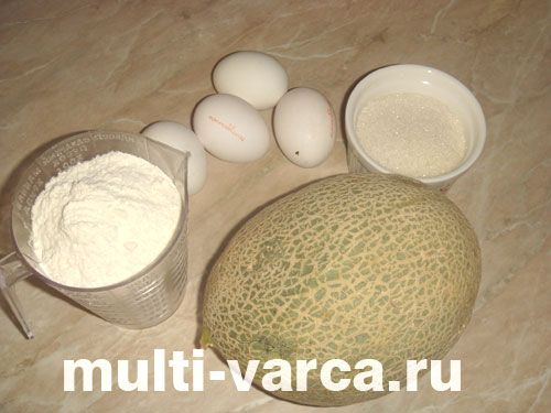Смачна шарлотка з динею
