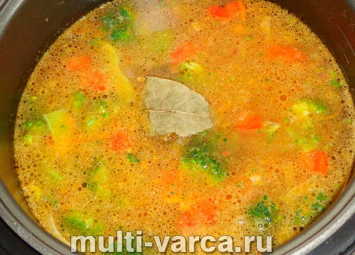 Суп із броколі в мультиварці