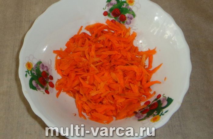 Тушковані кабачки в мультиварці