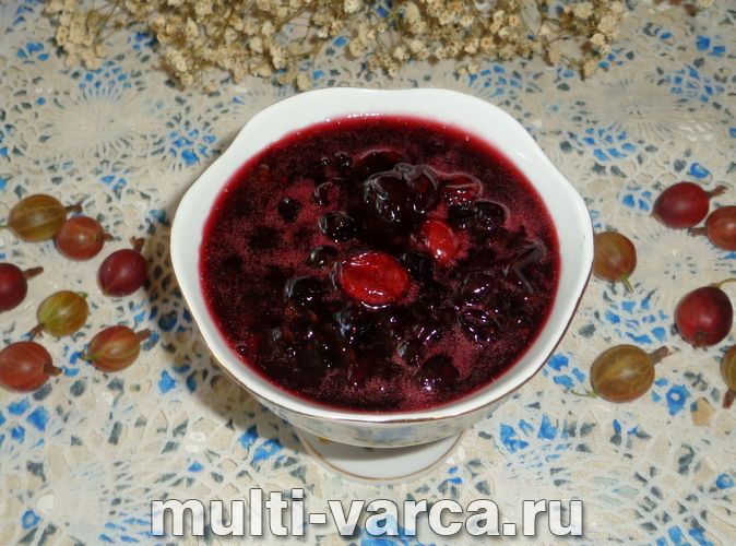 Варення з аґрусу та чорної смородини