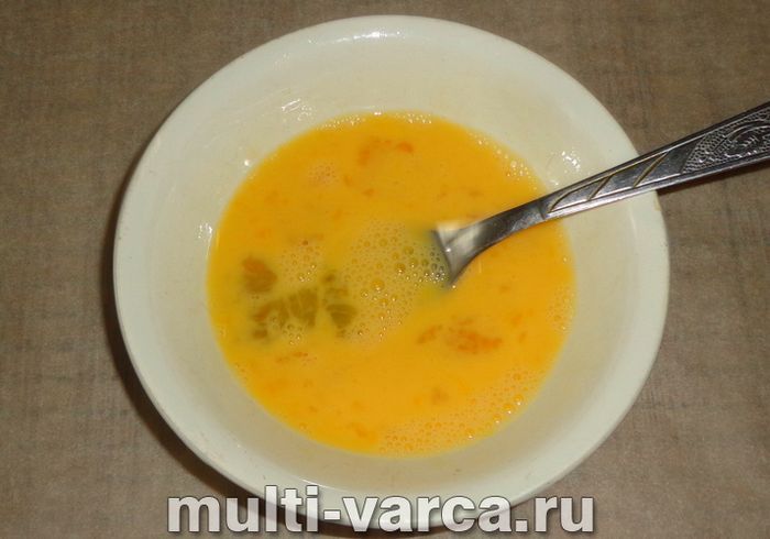 Вермішель із яйцем у мультиварці