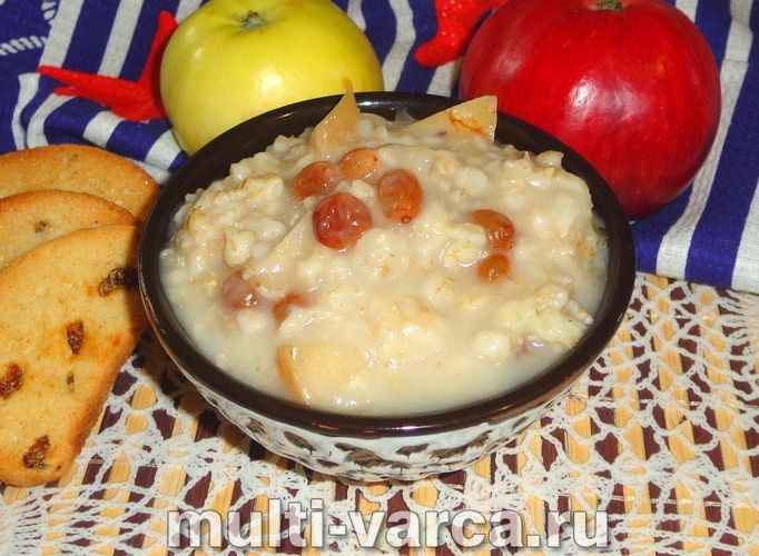 Вівсяна каша з яблуком у мультиварці