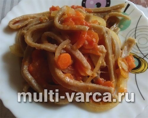 Домашня гречана локшина з овочами