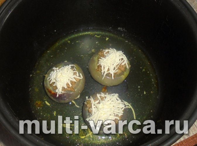 Фарширована цибуля в мультиварці