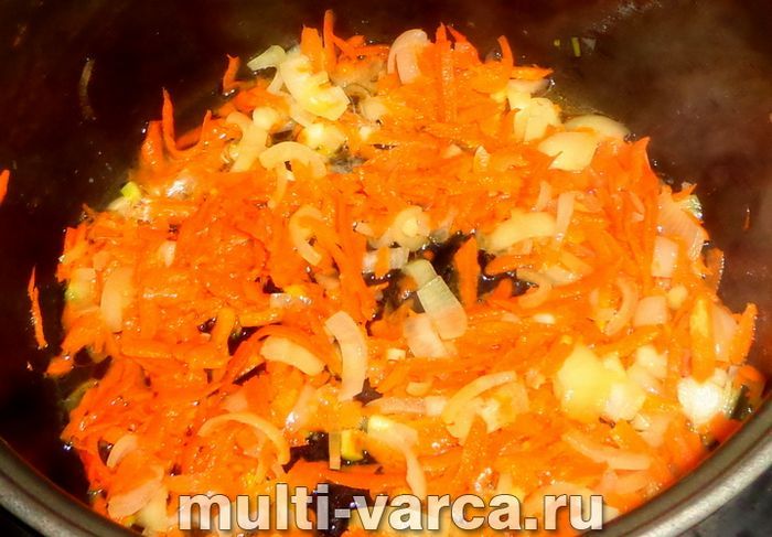 Фунчоза з овочами в мультиварці