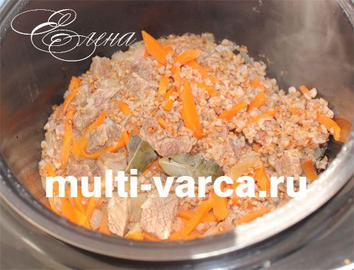 Гречка з м'ясом по купецькому в мультиварці