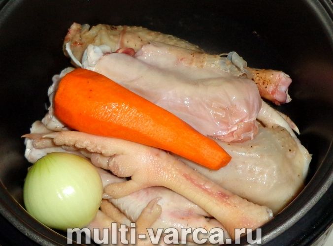Холодець із курячих лапок у мультиварці