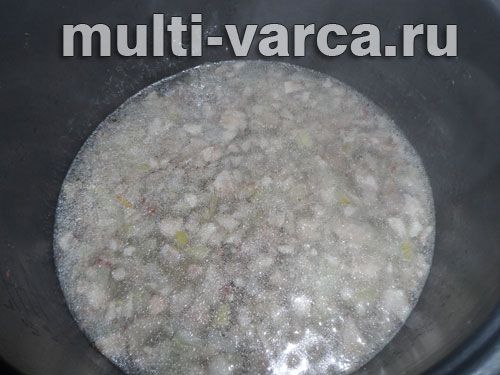 Китайський грибний суп із локшиною