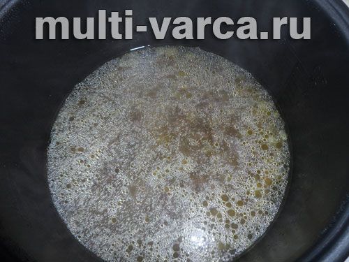 Китайський грибний суп із локшиною